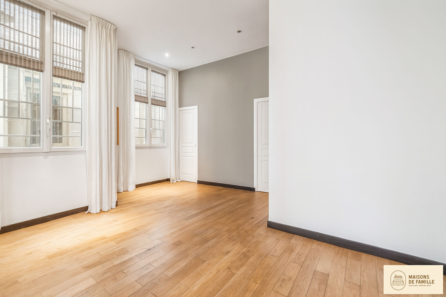 Appartement à venndre - Paris 15 ème rue Lecourbe