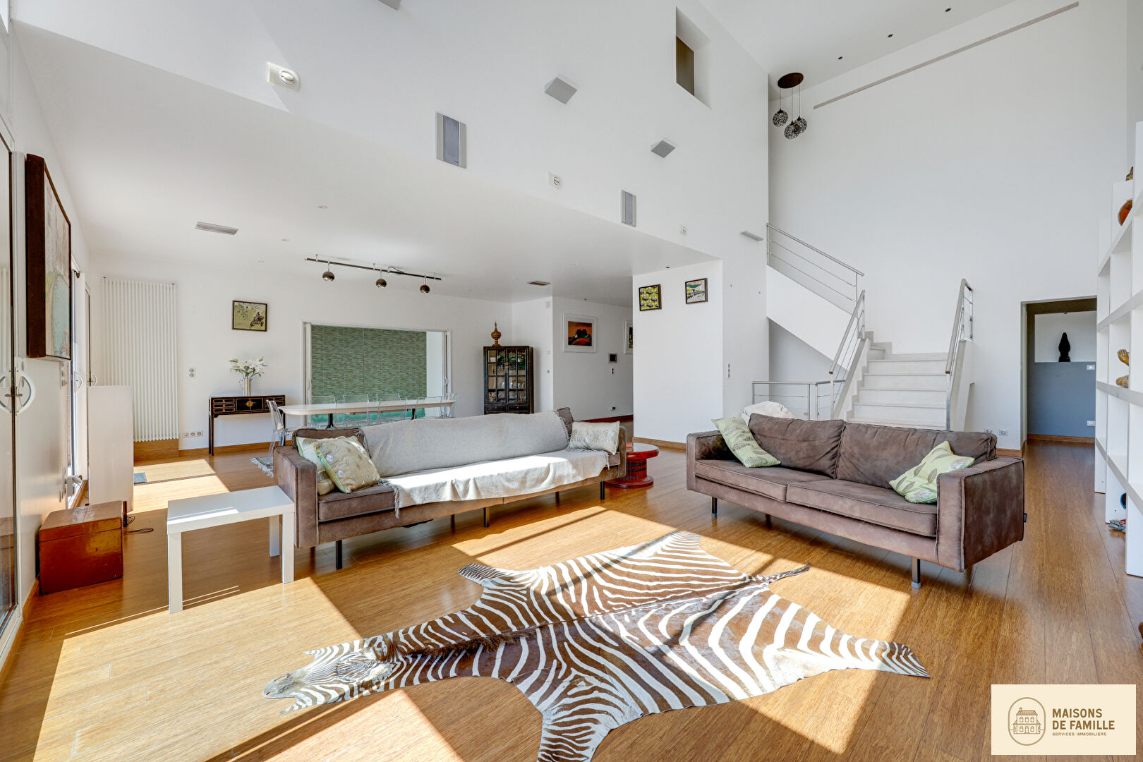 Photo Cascade - Maison à vendre à TRIEL-SUR-SEINE image 5/6