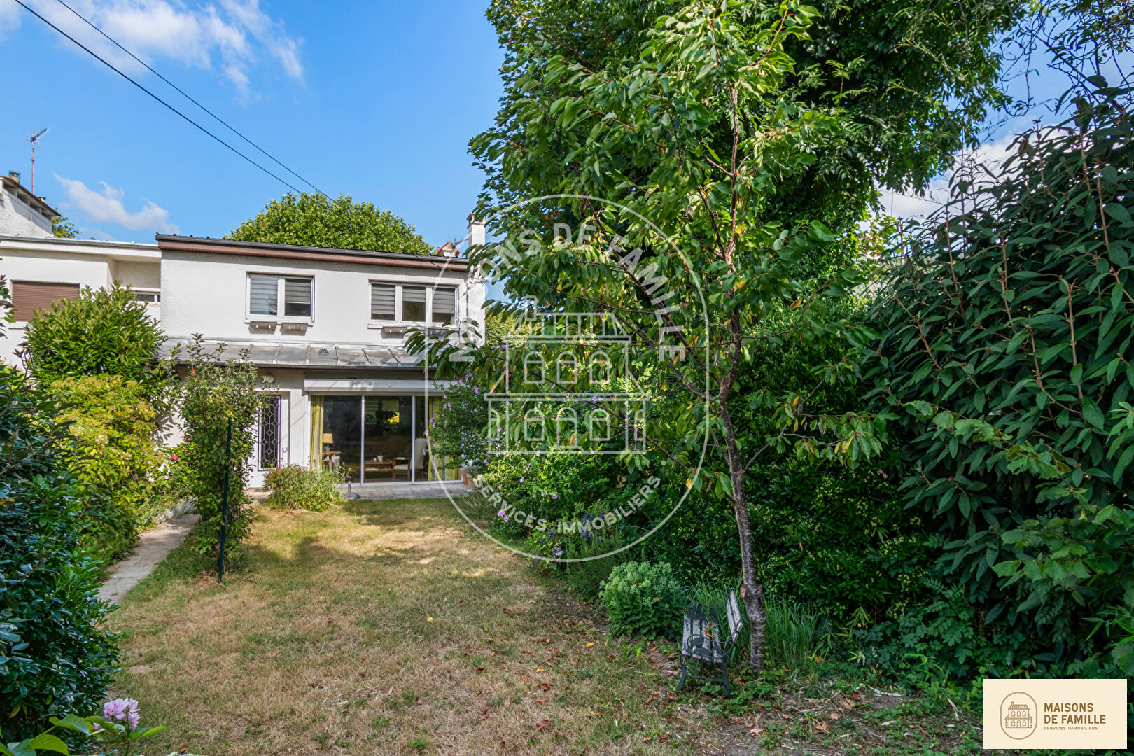 Photo Dorothée - Maison à vendre à La Celle-Saint-Cloud image 3/6