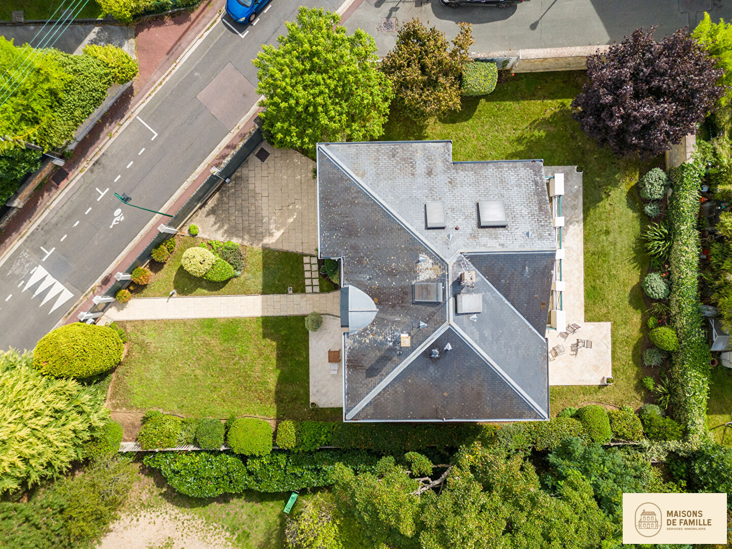 Agence immobilière de 
 Maisons de famille Clamart - Maisons de famille 

