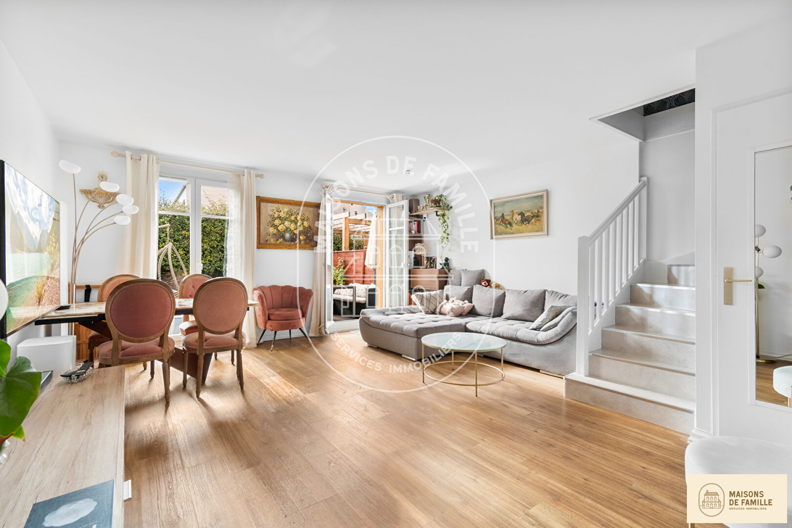 Photo Magnolias - Maison à vendre à Noisy Le Roi image 2/6