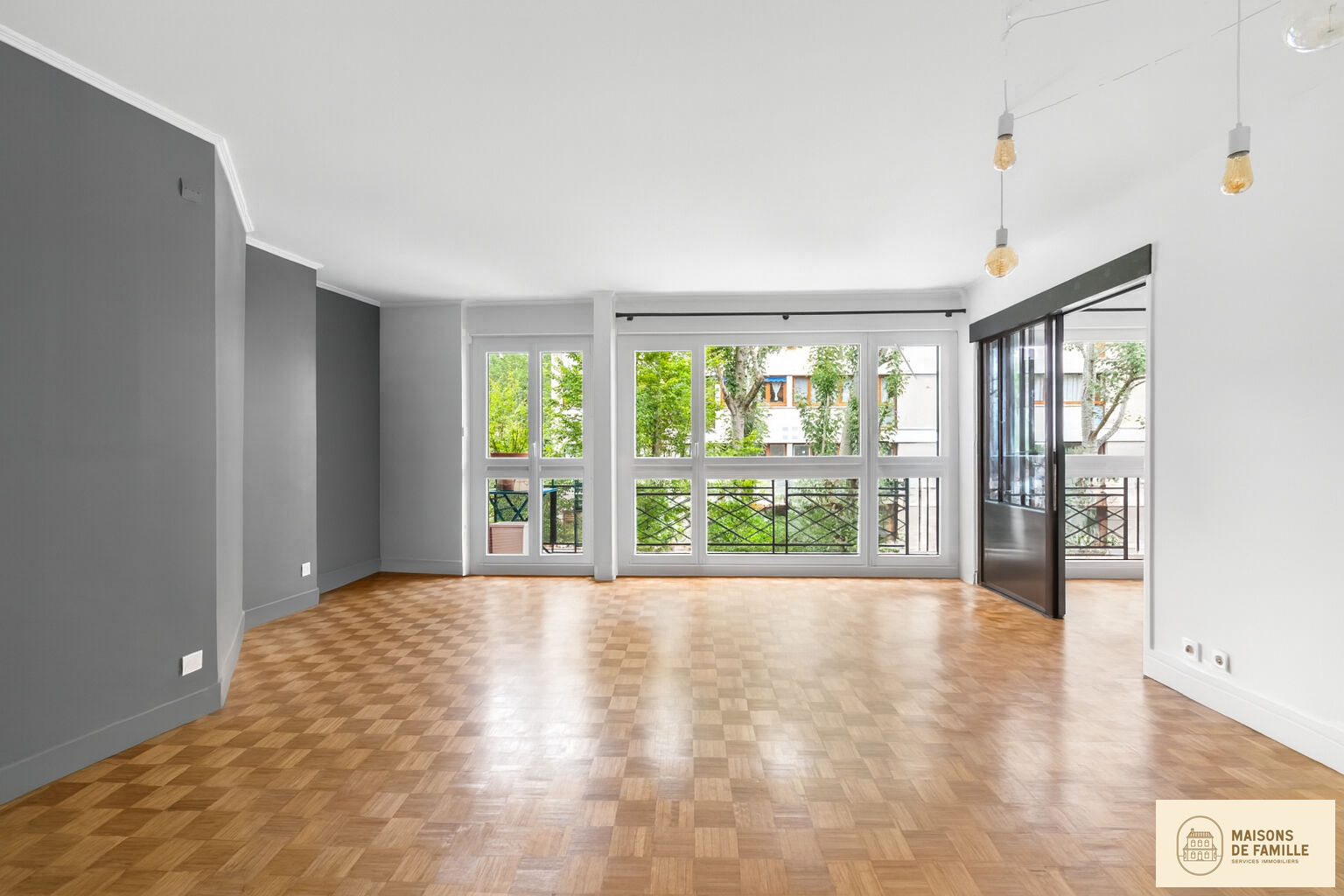 Agence immobilière de 
 Maisons de famille Clamart - Maisons de famille 
