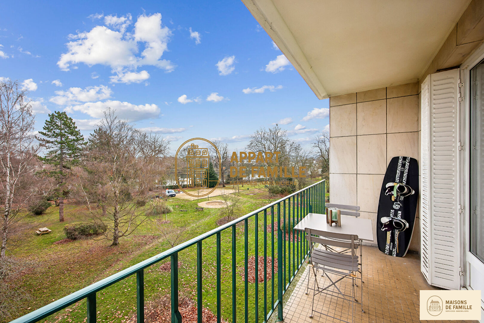 Agence immobilière de 
 Maisons de famille Clamart - Maisons de famille 
