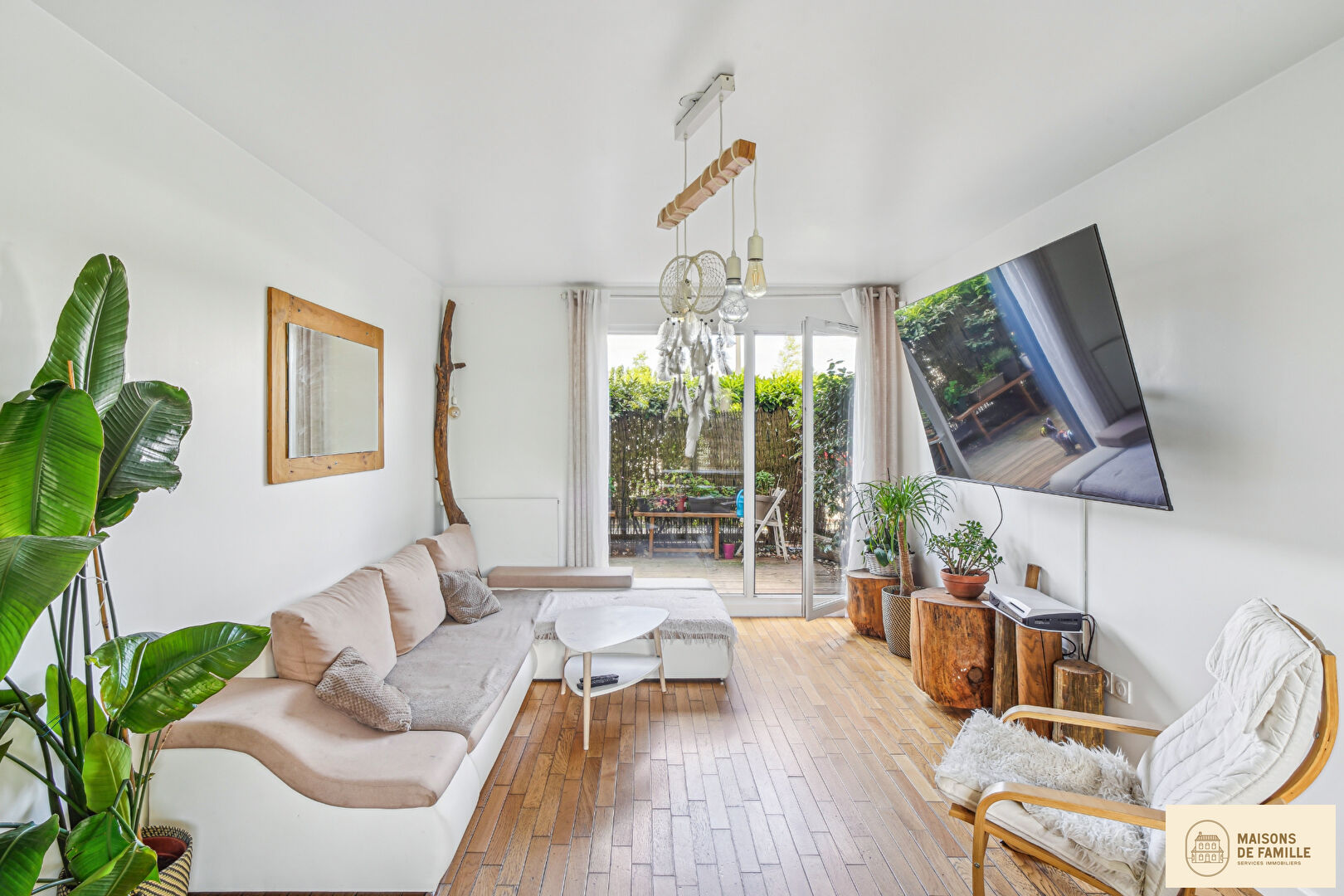 Agence immobilière de 
 Maisons de famille Clamart - Maisons de famille 
