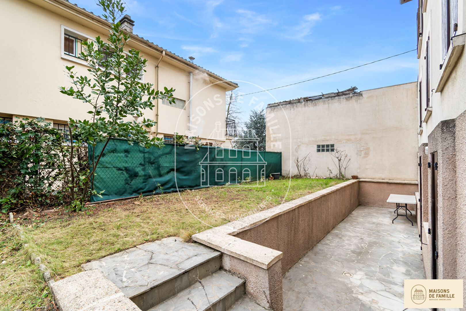 Agence immobilière de 
 Maisons de famille Clamart - Maisons de famille 
