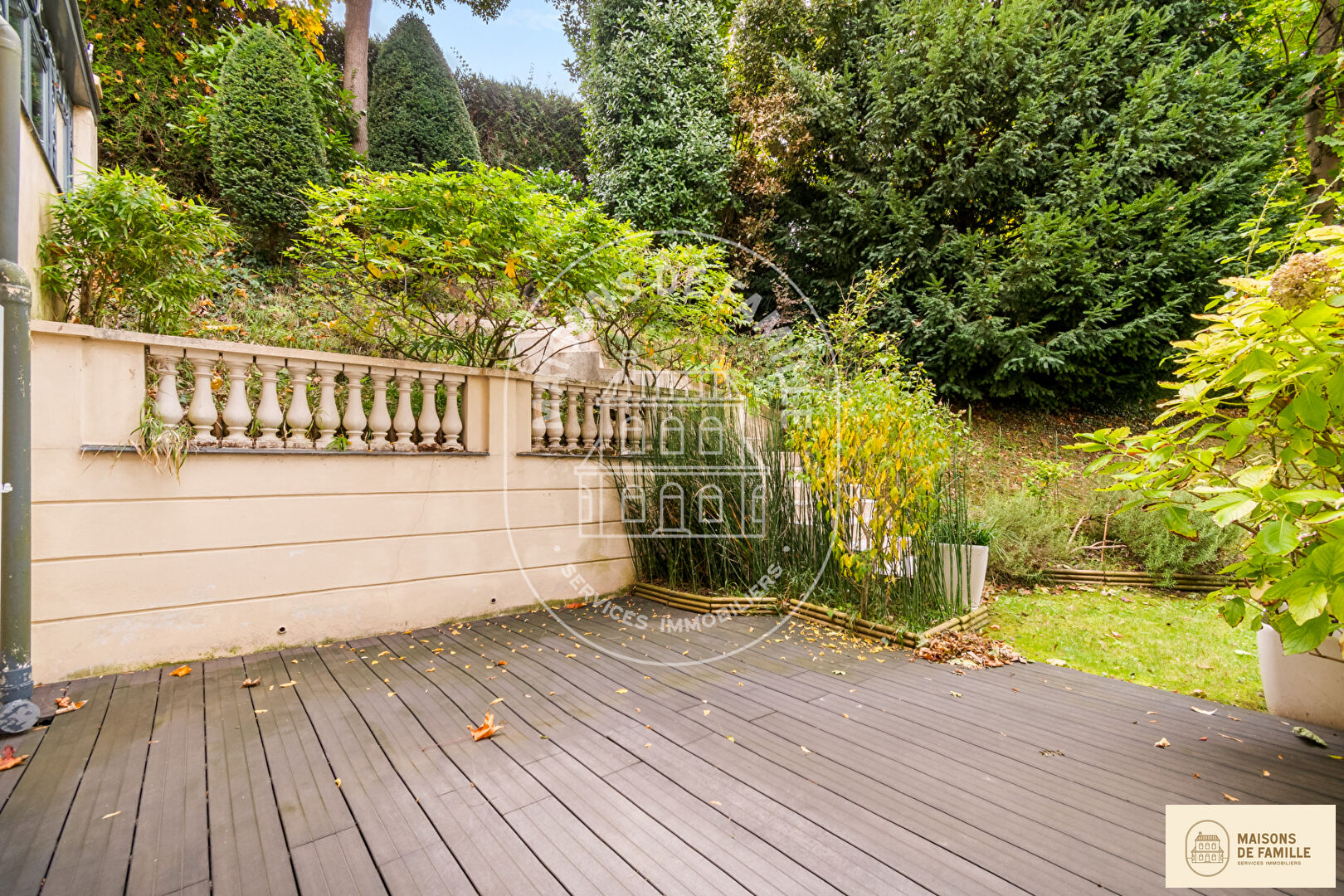 Agence immobilière de 
 Maisons de famille Clamart - Maisons de famille 
