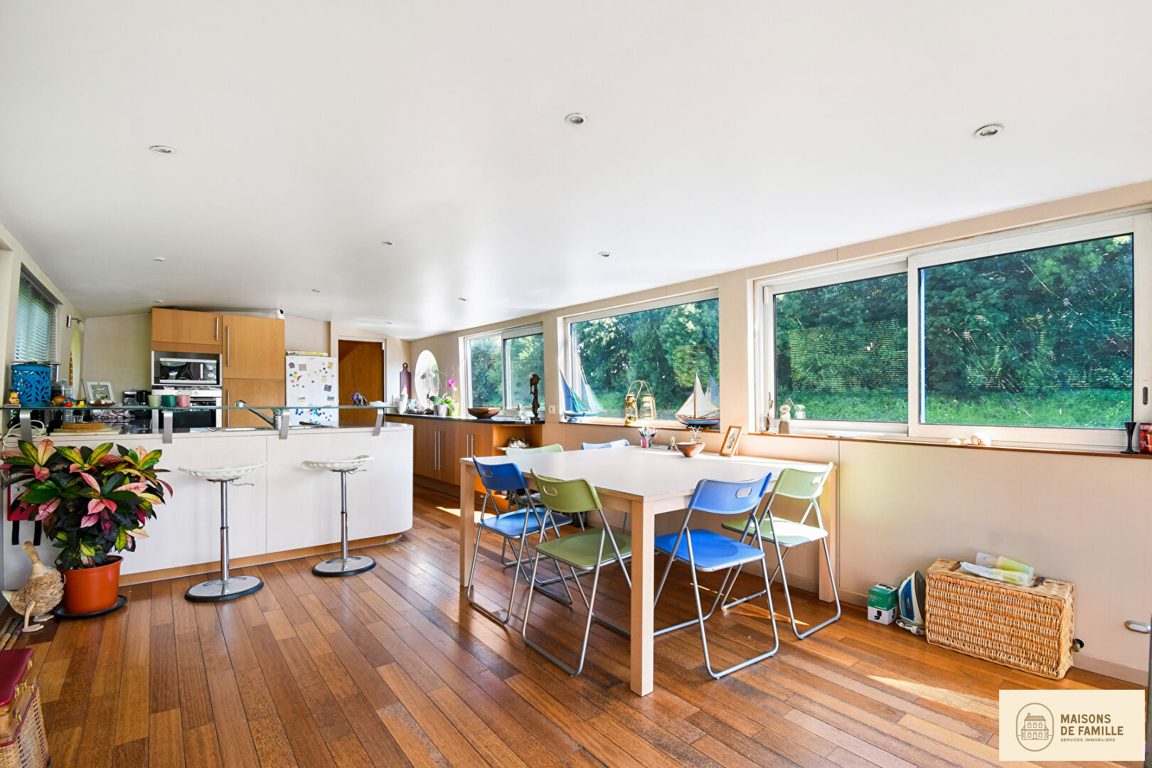 Agence immobilière de 
 Maisons de famille Clamart - Maisons de famille 
