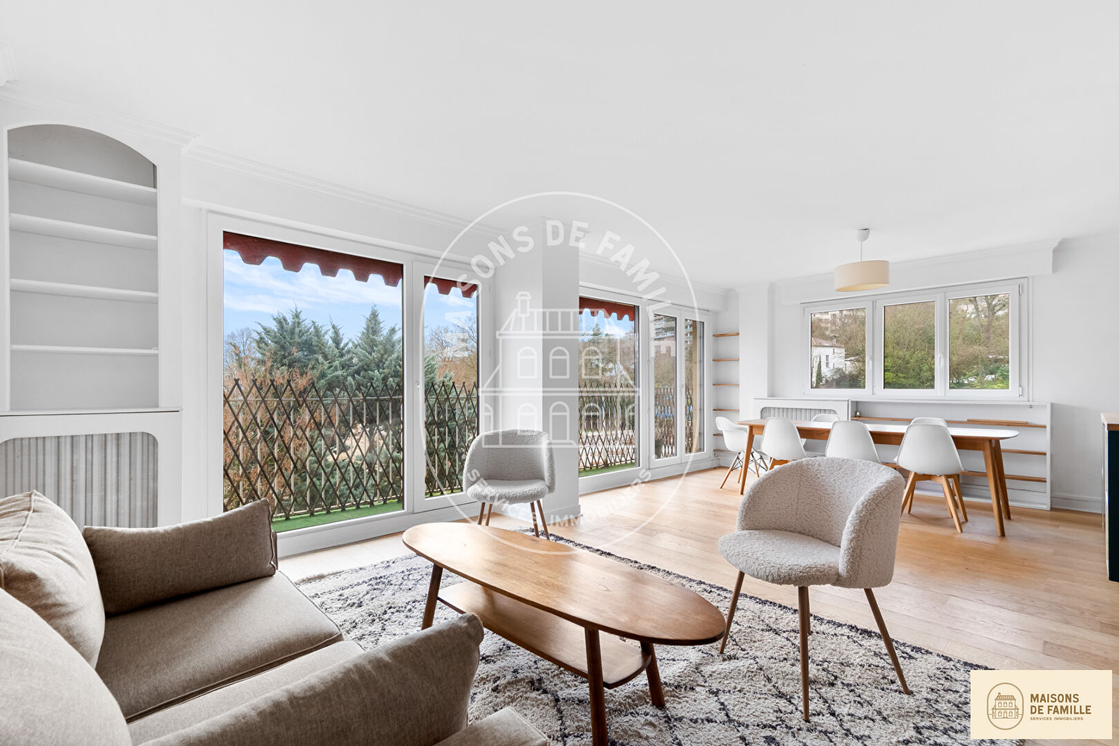 Agence immobilière de 
 Maisons de famille Clamart - Maisons de famille 
