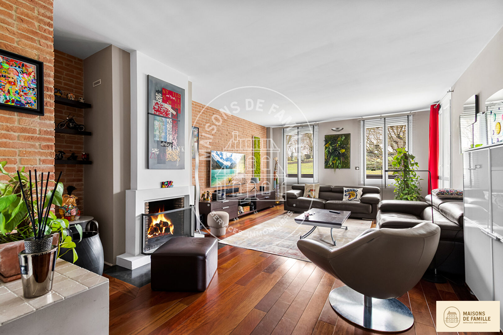 Agence immobilière de 
 Maisons de famille Clamart - Maisons de famille 
