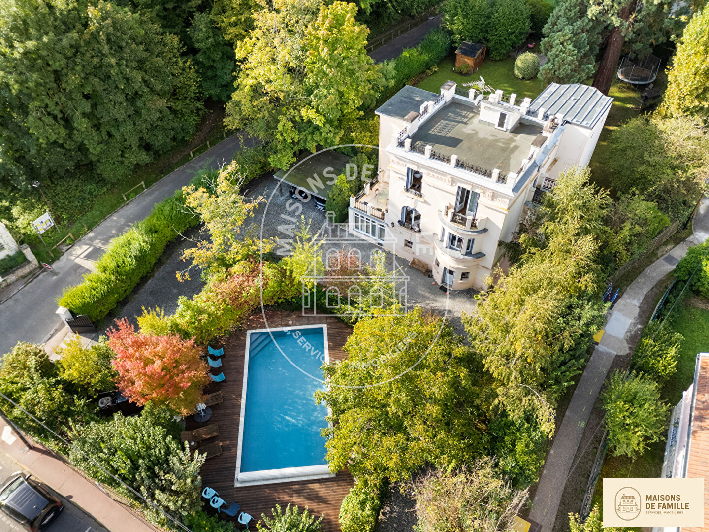 Agence immobilière de 
 Maisons de famille Clamart - Maisons de famille 
