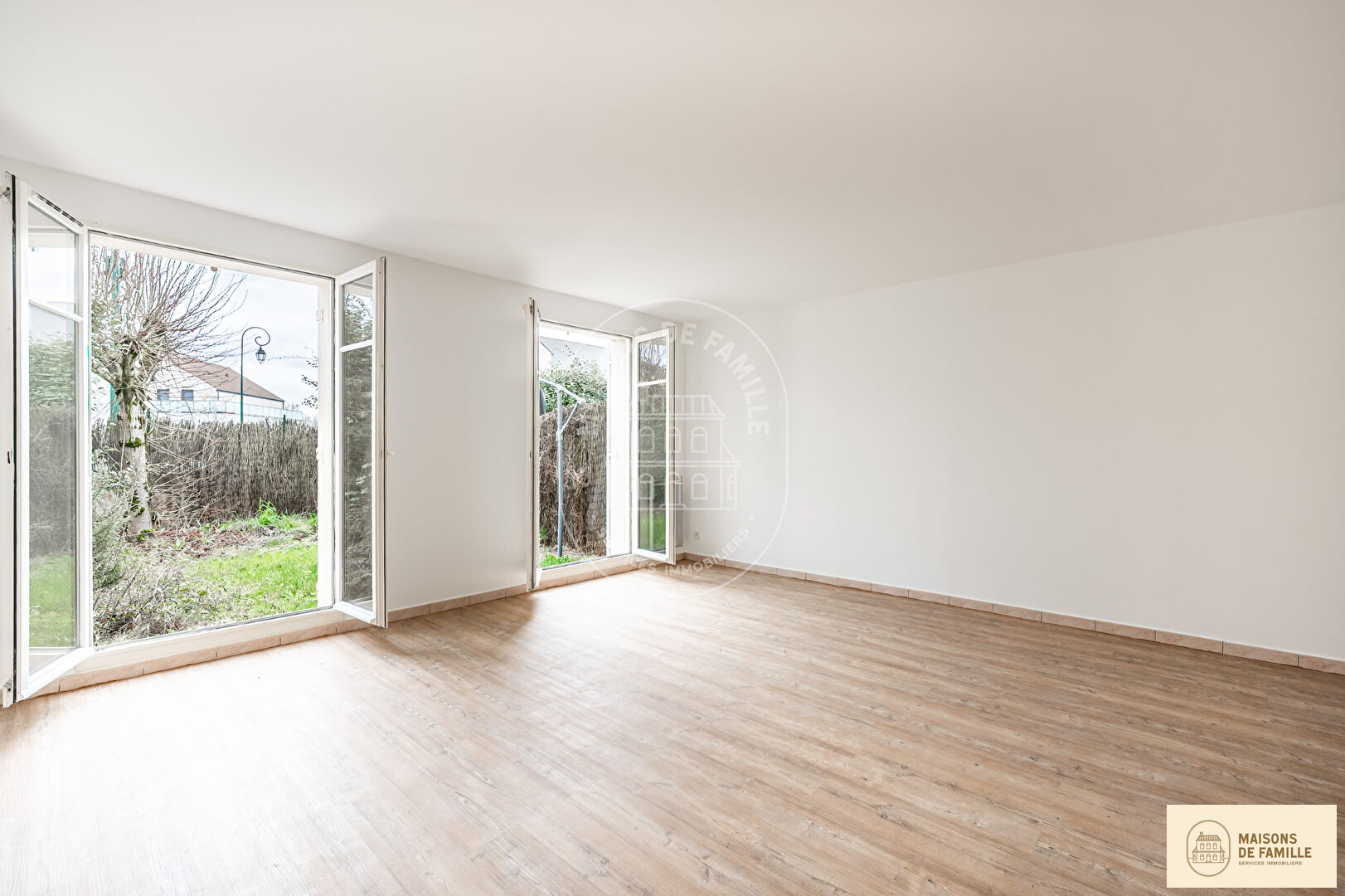 Agence immobilière de 
 Maisons de famille Clamart - Maisons de famille 
