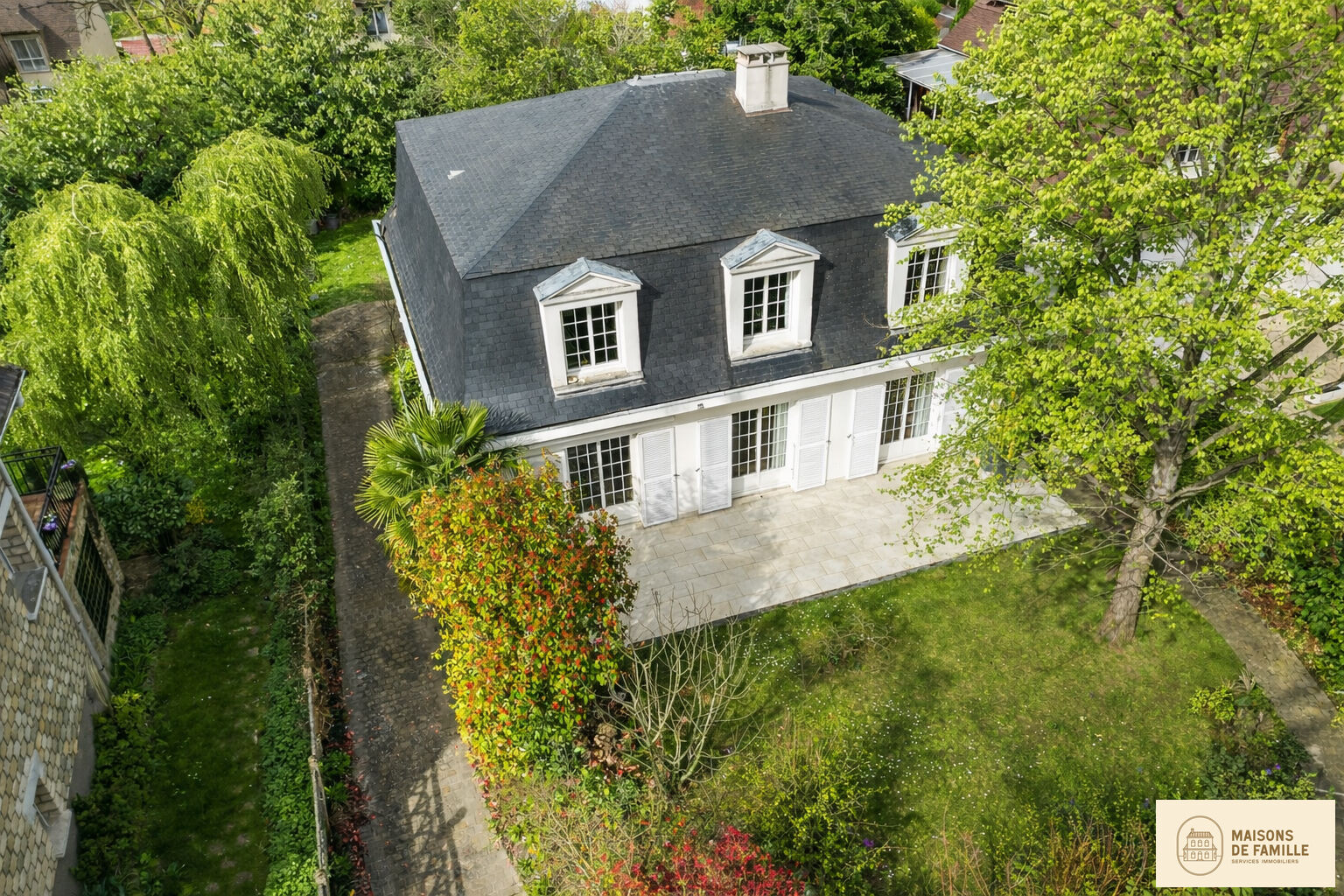 Agence immobilière de 
 Maisons de famille Clamart - Maisons de famille 
