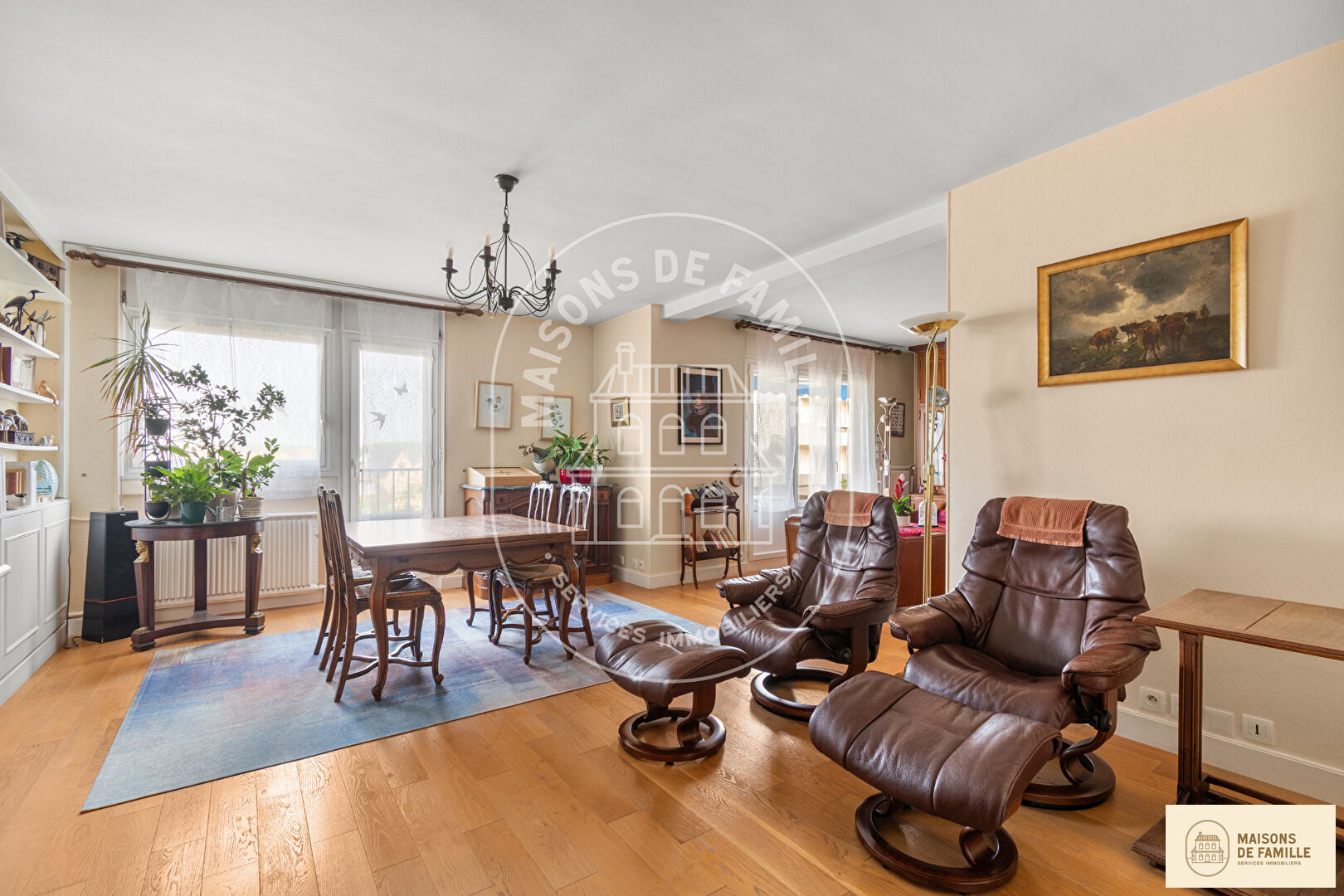 Agence immobilière de 
 Maisons de famille Clamart - Maisons de famille 
