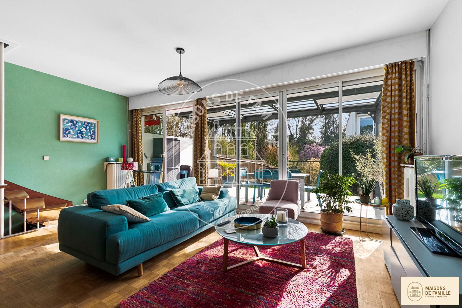 Agence immobilière de 
 Maisons de famille Clamart - Maisons de famille 
