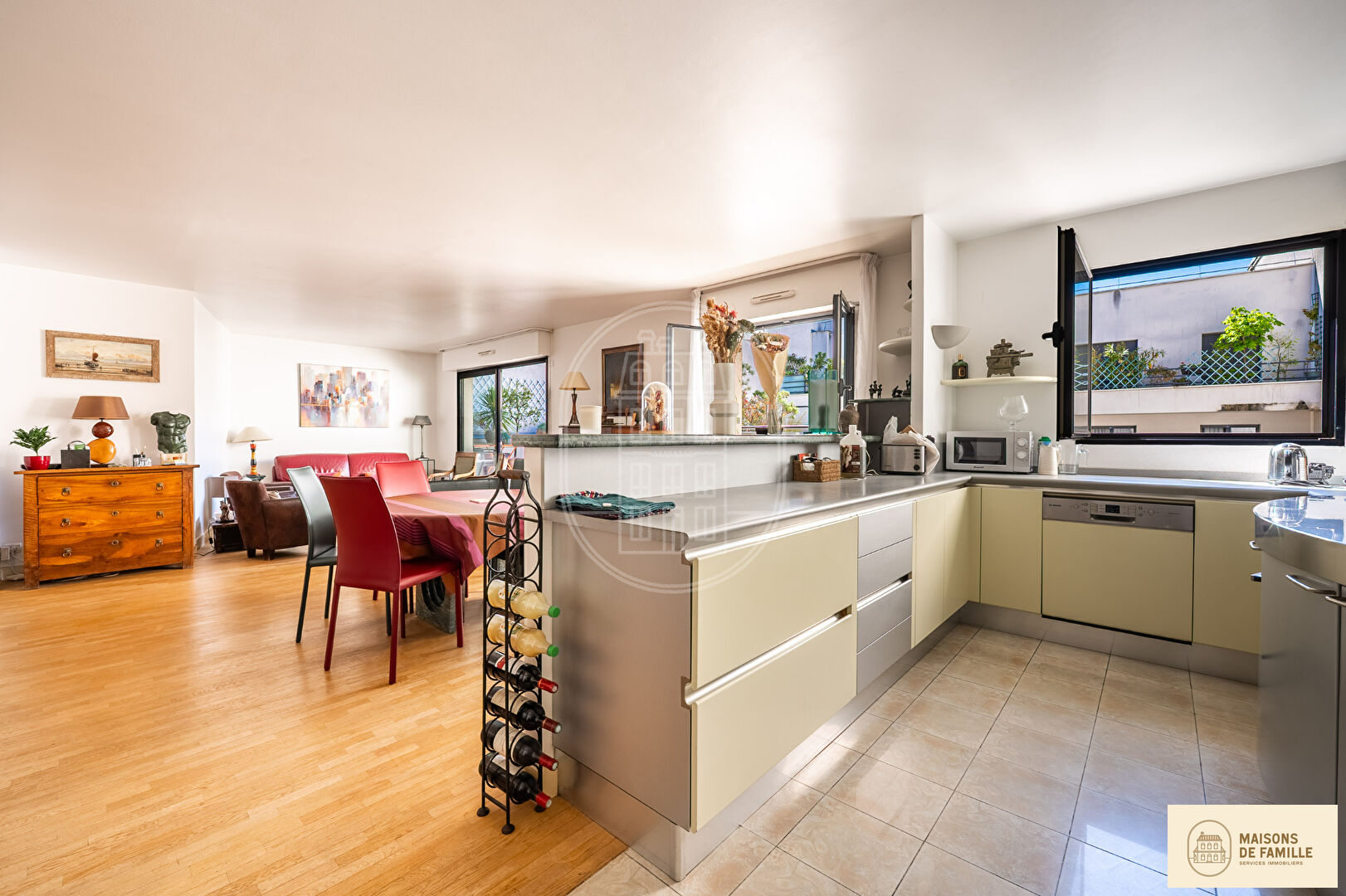 Agence immobilière de 
 Maisons de famille Clamart - Maisons de famille 
