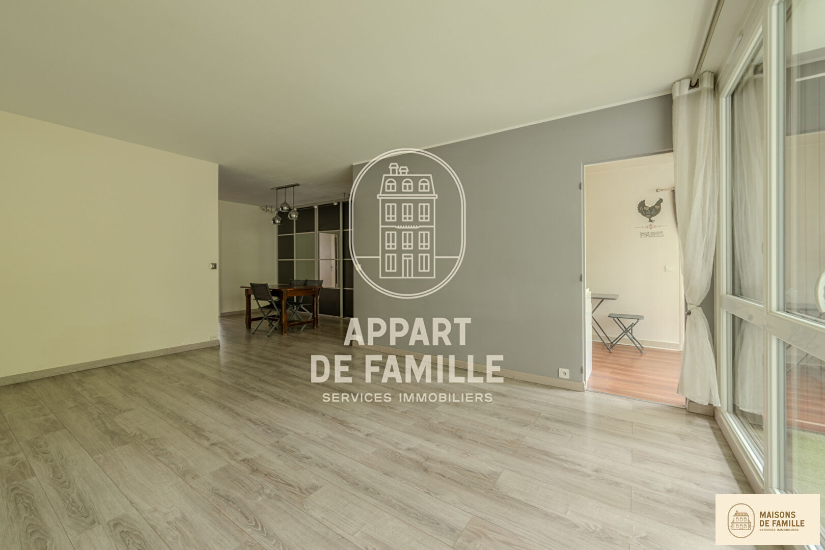Agence immobilière de 
 Maisons de famille Clamart - Maisons de famille 
