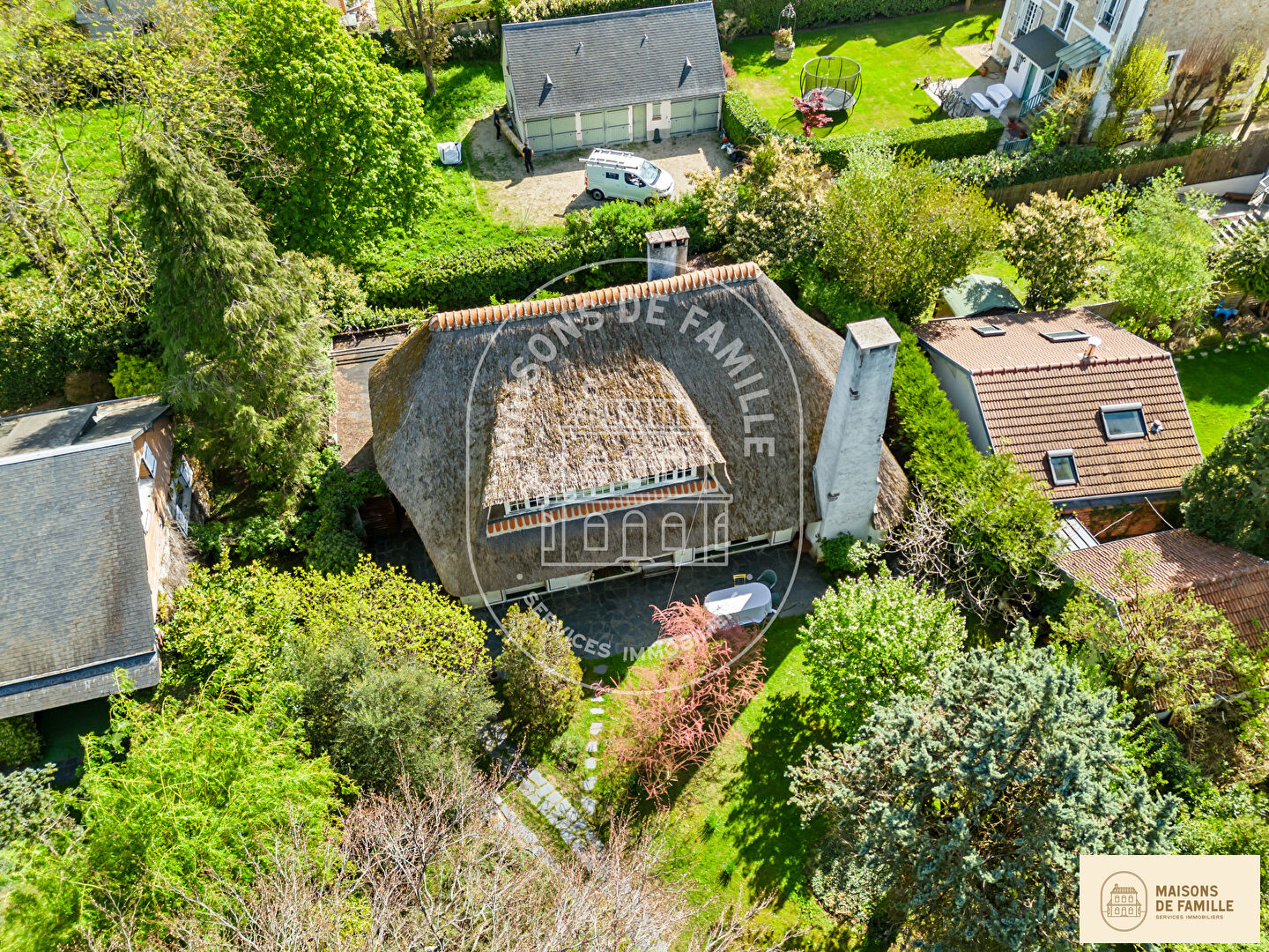 Agence immobilière de 
 Maisons de famille Clamart - Maisons de famille 

