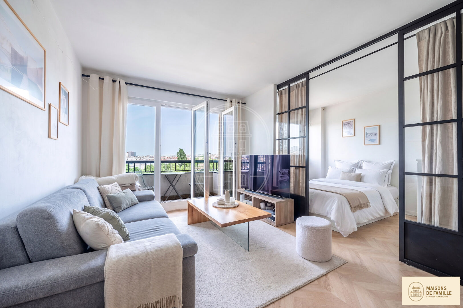 Agence immobilière de 
 Maisons de famille Clamart - Maisons de famille 
