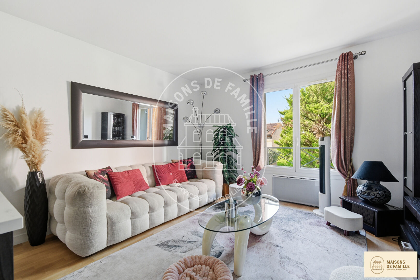 Agence immobilière de 
 Maisons de famille Clamart - Maisons de famille 
