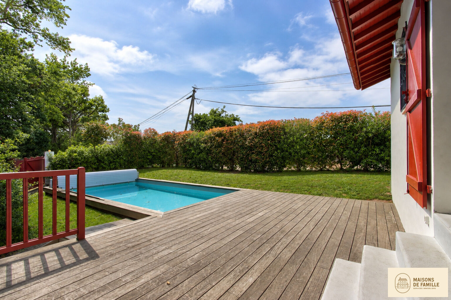 Agence immobilière de 
 Maisons de famille Clamart - Maisons de famille 
