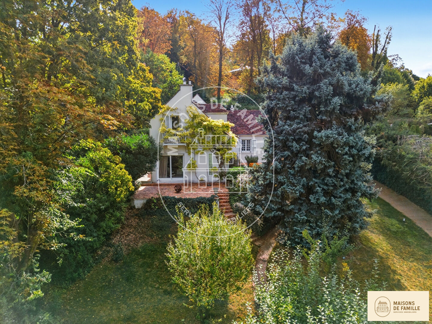 Agence immobilière de 
 Maisons de famille Clamart - Maisons de famille 
