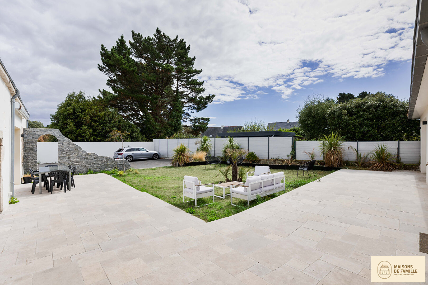 Agence immobilière de 
 Maisons de famille Clamart - Maisons de famille 
