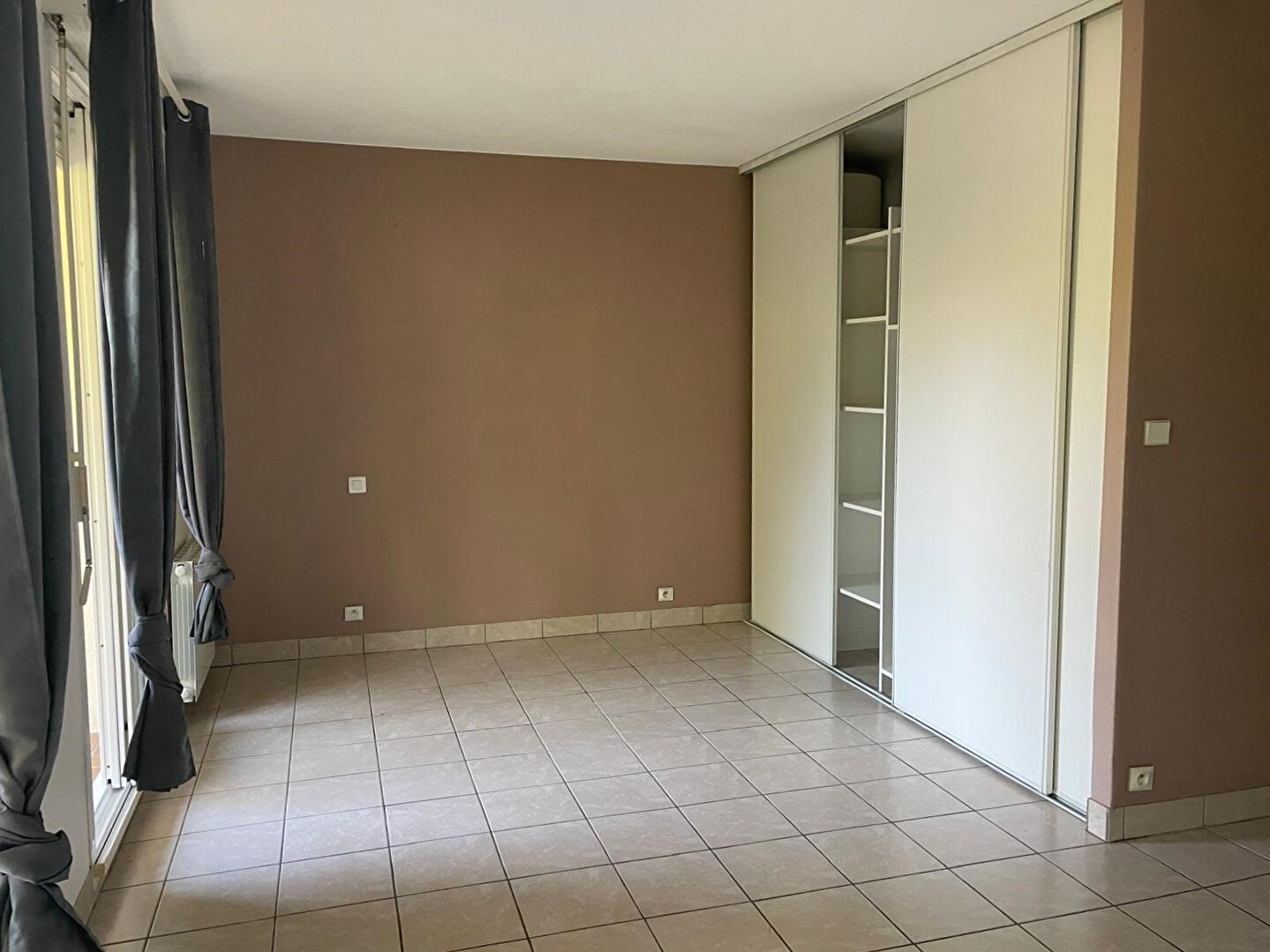 Photo Appartement Onet Le Château 2 pièce(s) 41.14 m2 + Loggia 10.92m² image 1/6
