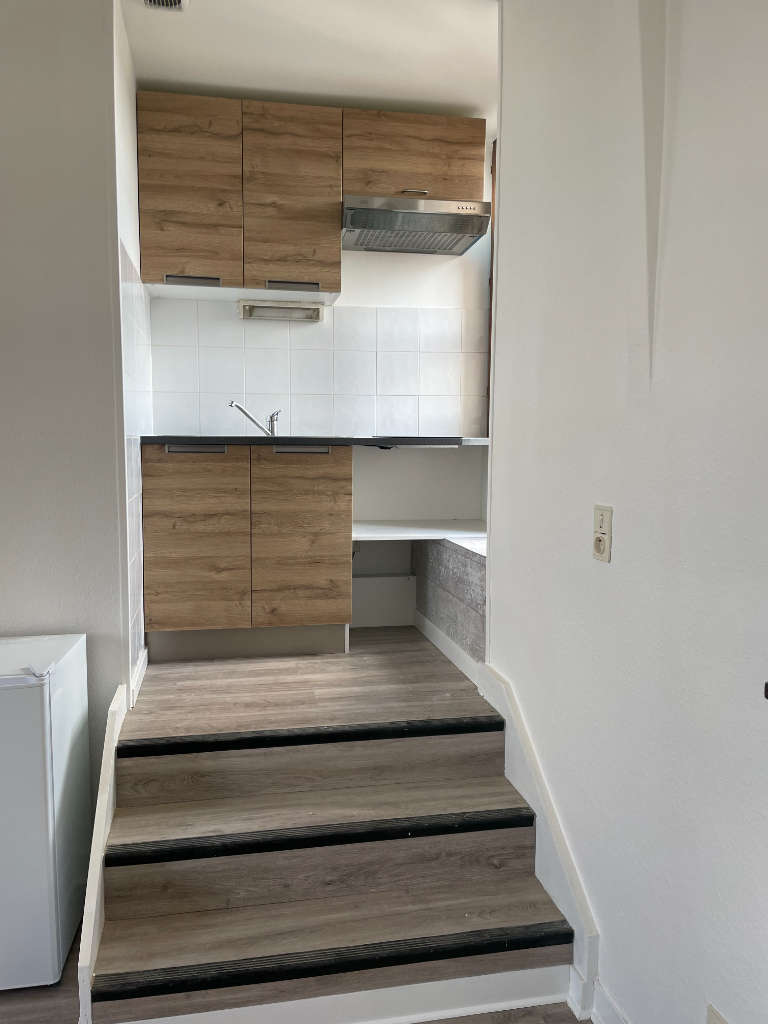 Photo Rodez - 1 pièce(s) - 24 m2 image 2/6