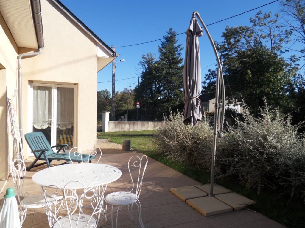 Photo Maison Nuces - 4 pièce(s) - 134 m2 image 1/2