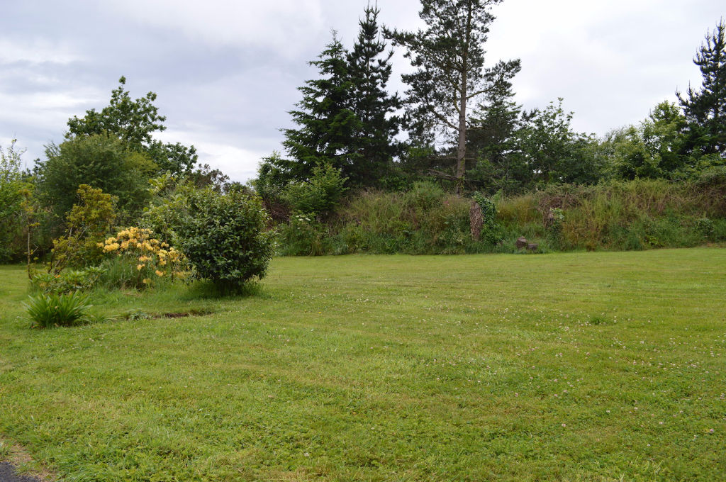 Photo Terrain de 600 m² au Relecq-kerhuon 99 900 image 2/3