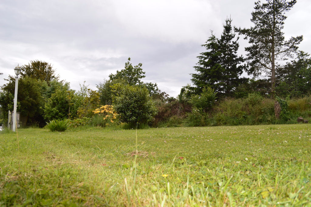 Photo Terrain de 600 m² au Relecq-kerhuon 99 900 image 3/3