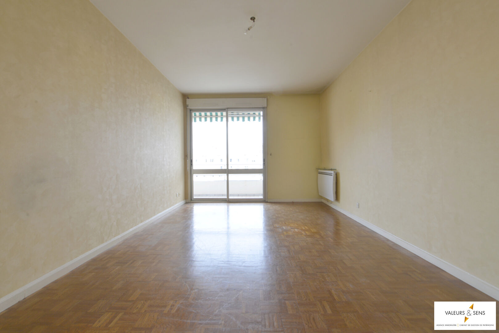 Photo Appartement T3 de 70,48 m² avec balcons, cave et parking image 4/6