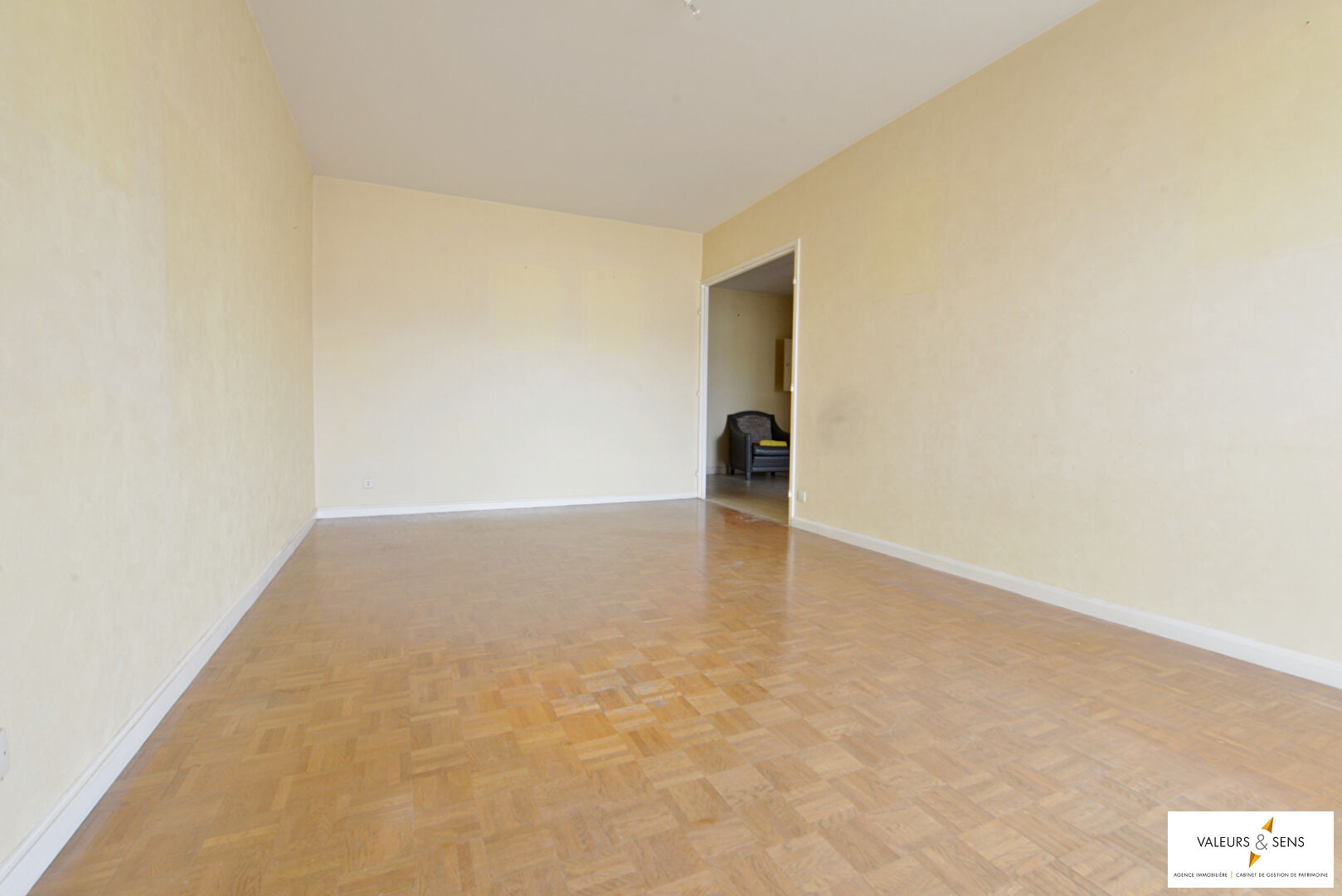 Photo Appartement T3 de 70,48 m² avec balcons, cave et parking image 5/6