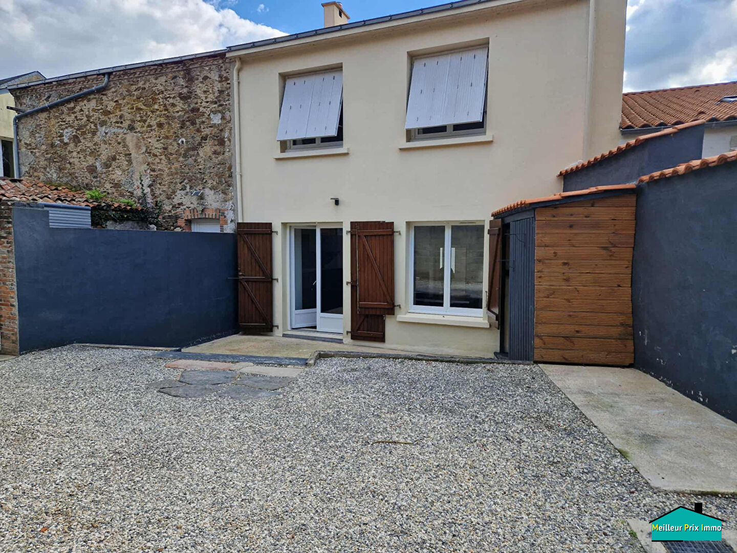 Maison Rocheserviere 5 pièce(s) 132 m2