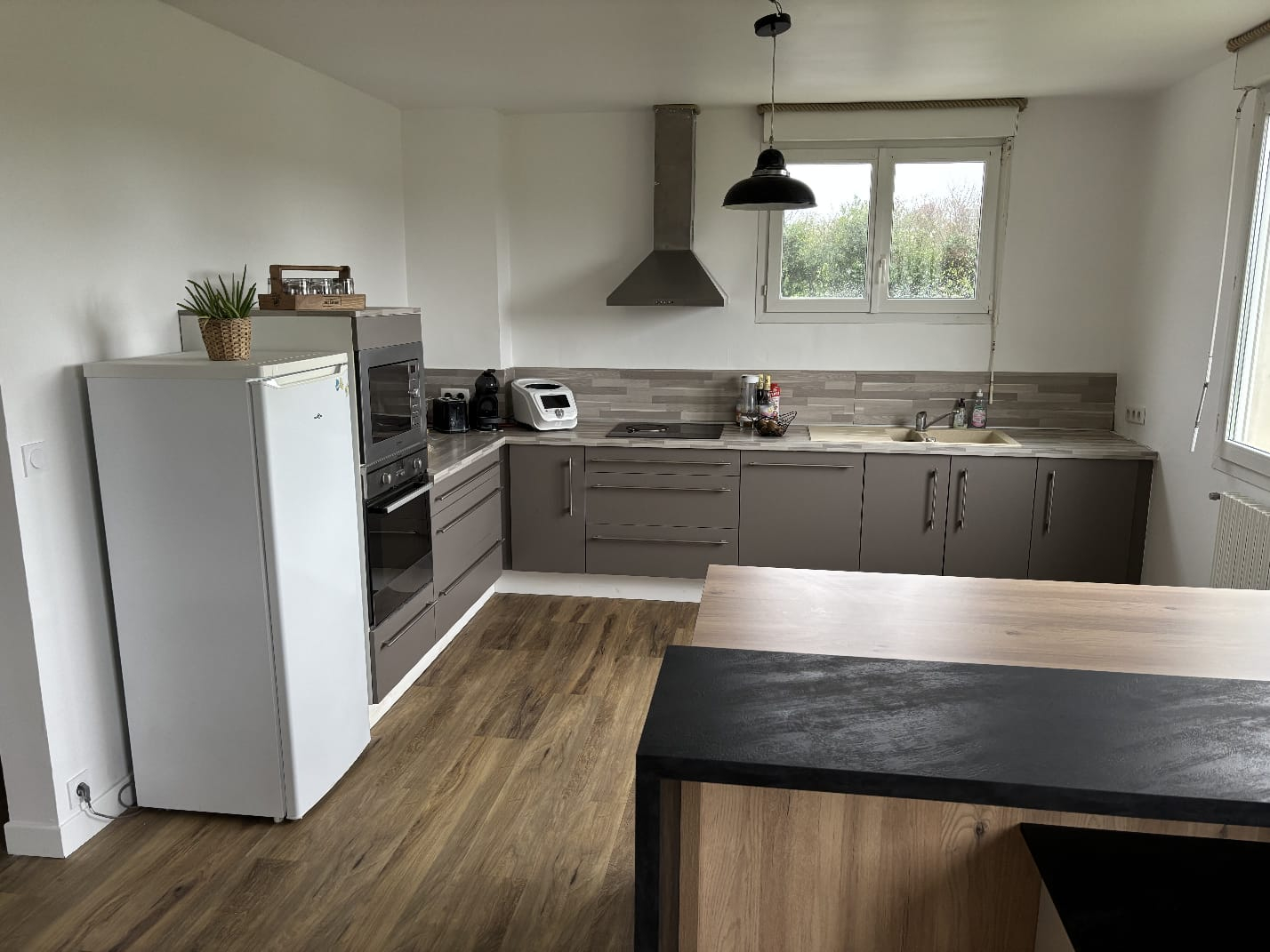 Photo TREOUERGAT image 1/6