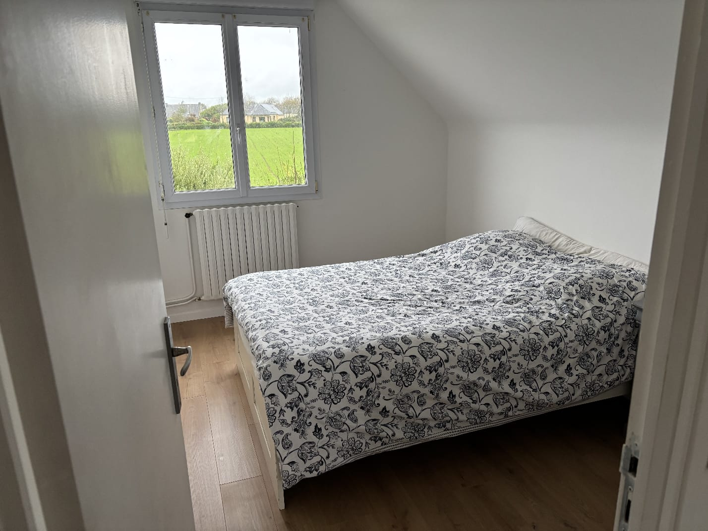 Photo TREOUERGAT image 5/6