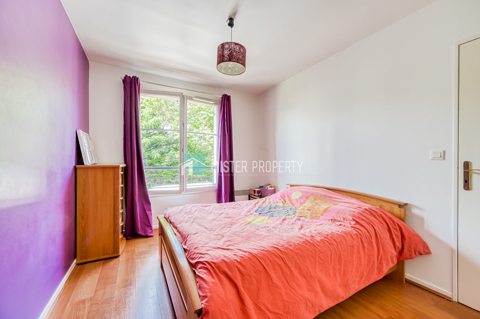 Photo Argenteuil  -  Champioux / Maison 5 Pièces avec Terrasses, Jardin et stationnements image 6/6