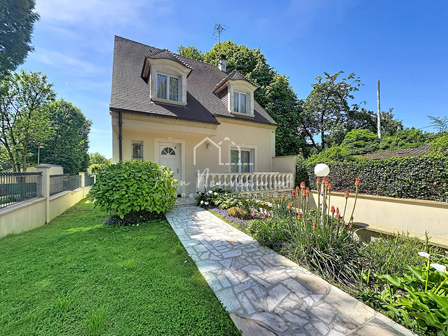 Agence immobilière de 
 MON NOUVEAU M2 Noisy le grand - MON NOUVEAU M2 
