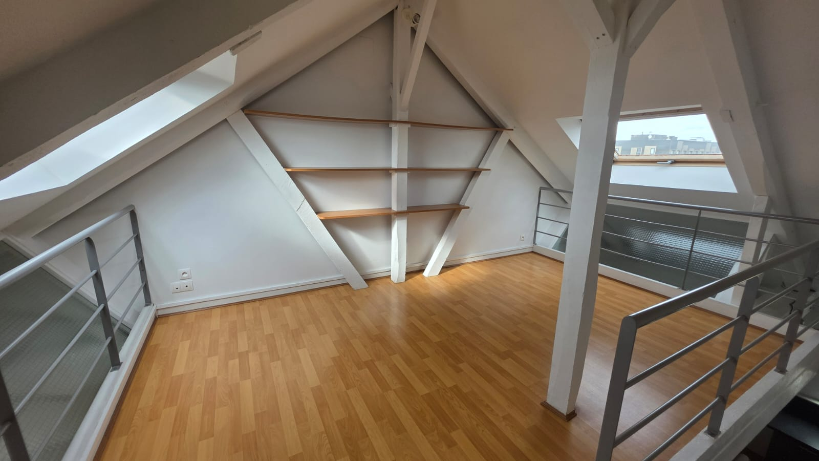 Photo TOP SECTEUR - T2 Av Jean Lebas ROUBAIX image 2/6