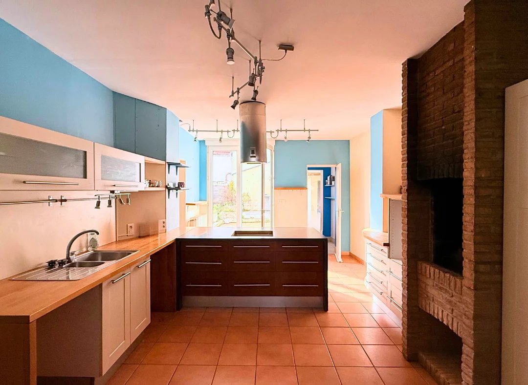 PROCHE GARE  ARRAS  SUPERBE APPARTEMENT RDC AVEC TERRASSE