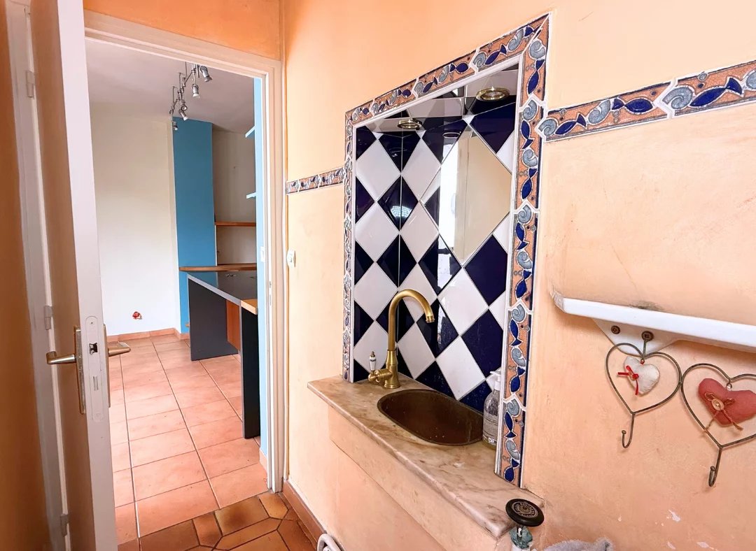 Photo PROCHE GARE  ARRAS  SUPERBE APPARTEMENT RDC AVEC TERRASSE image 3/6