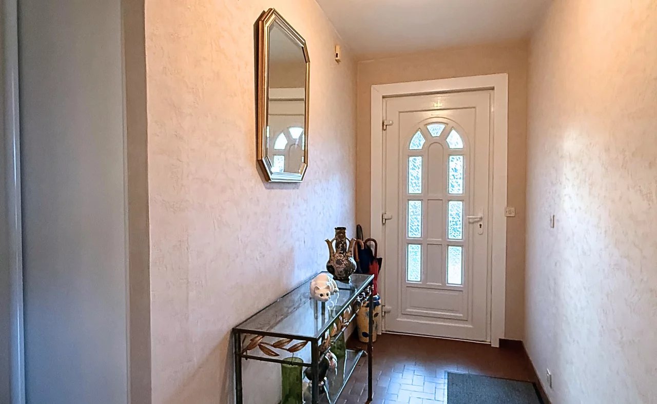 Photo Plain-pied - Env 90 m² avec garage - Lauwin-Planque image 4/6