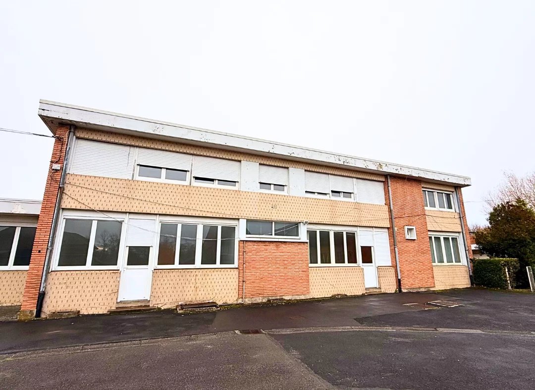 Immeuble mixte - env. 200 m² au RDC + 2 logements  Lallaing