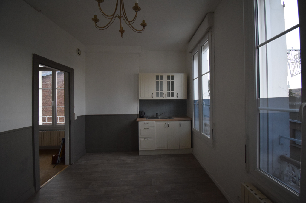 A vendre Appartement à
CAUDEBEC LES ELBEUF
(76320) A vendre Appartement à
CAUDEBEC LES ELBEUF
(76320)