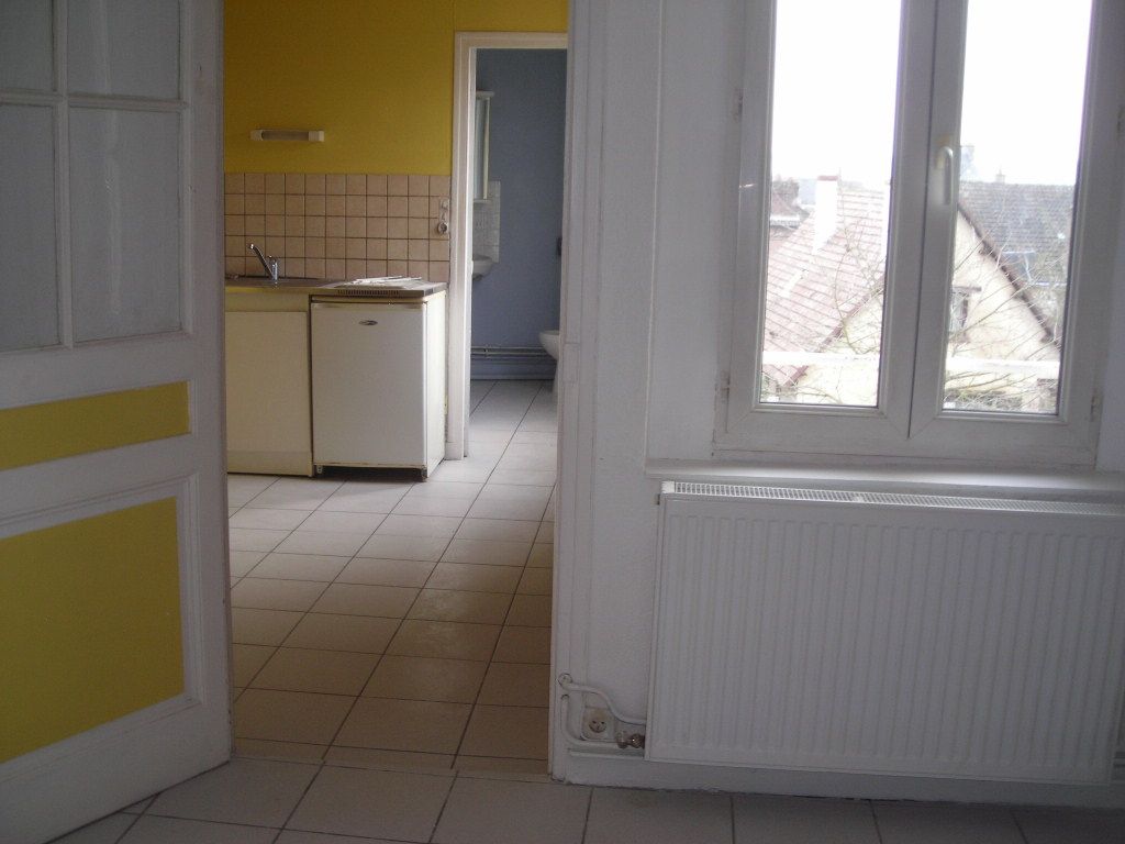 A vendre Appartement à
CAUDEBEC LES ELBEUF
(76320) A vendre Appartement à
CAUDEBEC LES ELBEUF
(76320)