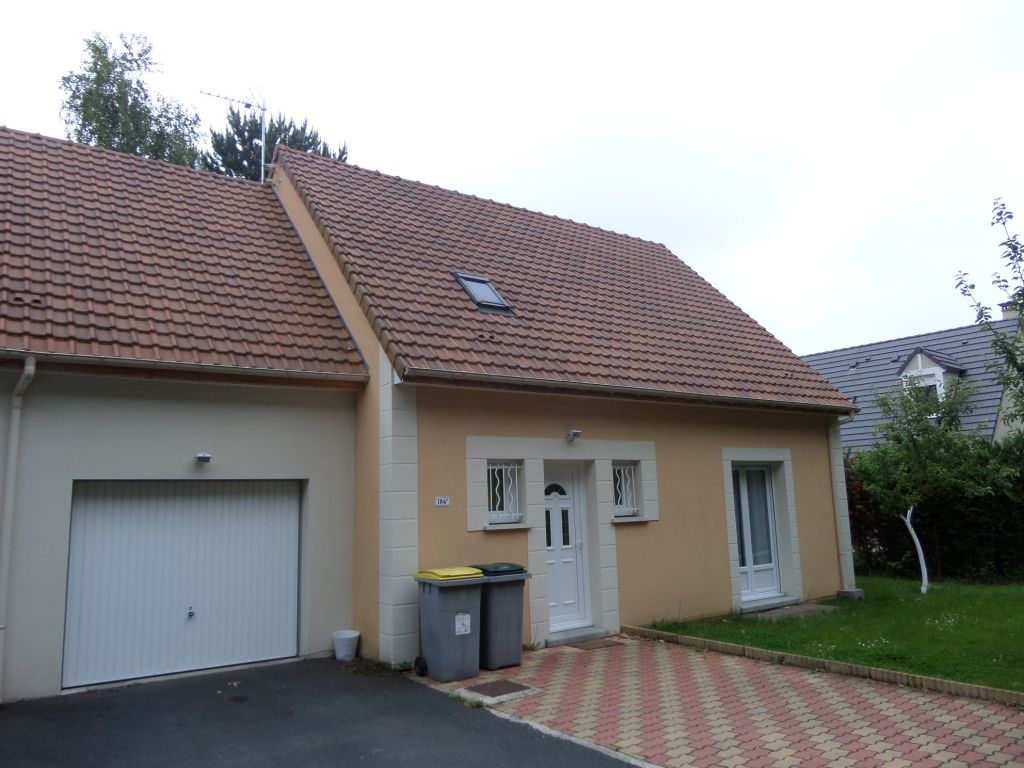 A vendre Maison à
CLEON
(76410) A vendre Maison à
CLEON
(76410)