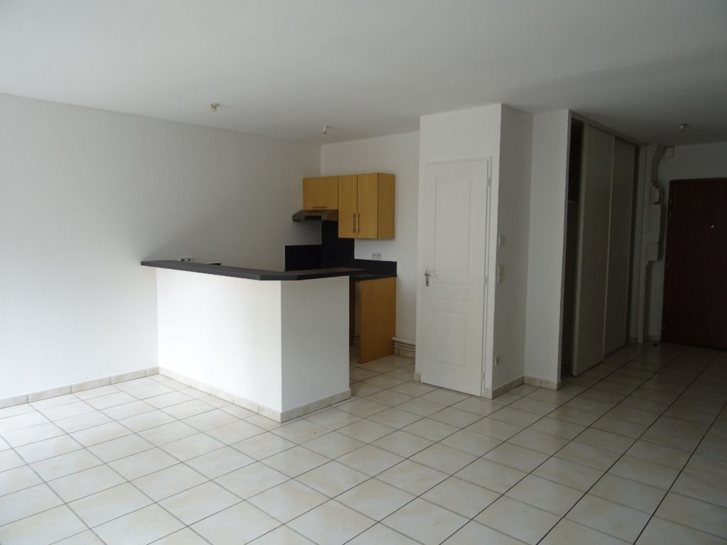A vendre Appartement à
ELBEUF
(76500) A vendre Appartement à
ELBEUF
(76500)