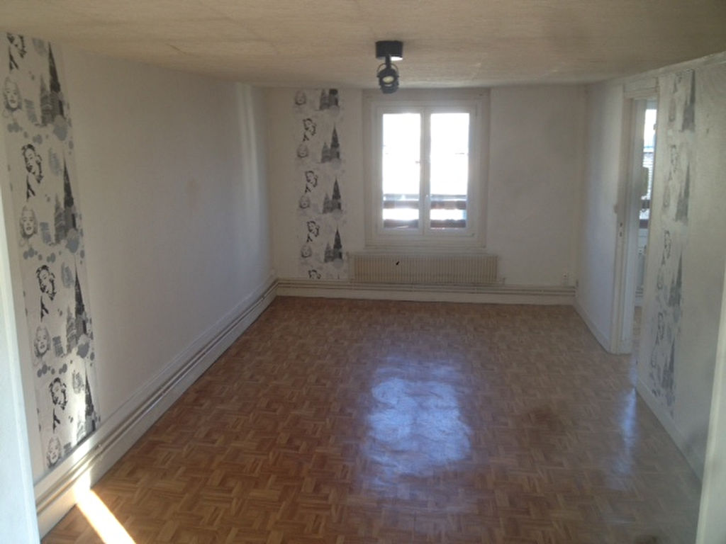A vendre Appartement à
ELBEUF
(76500) A vendre Appartement à
ELBEUF
(76500)