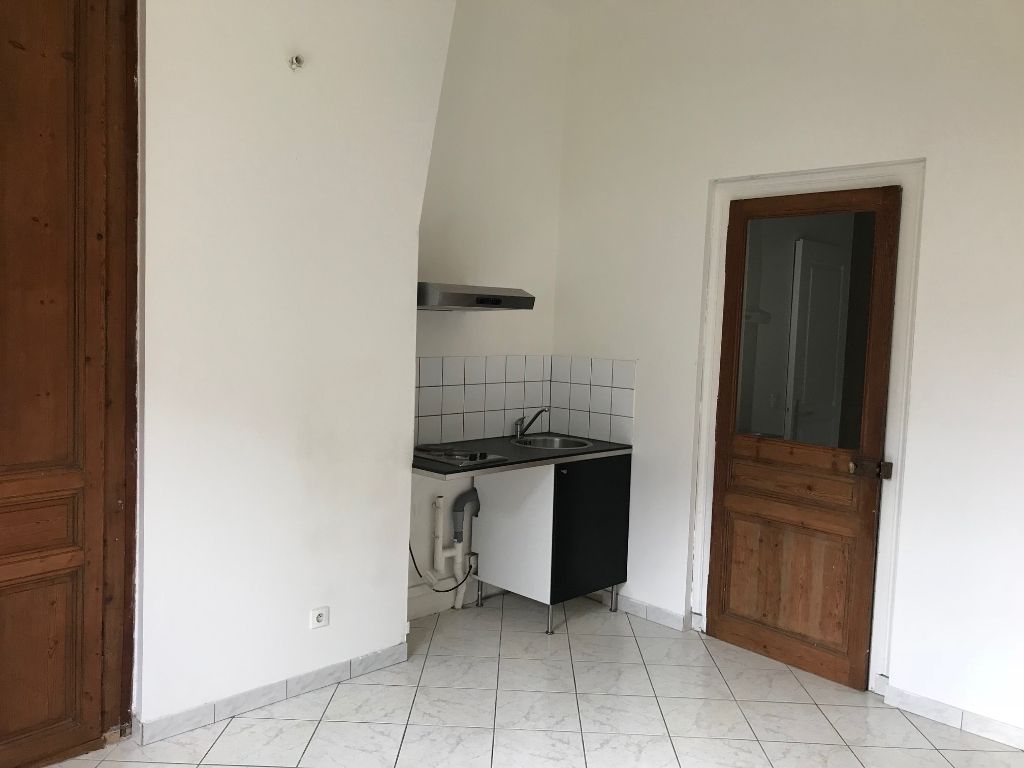 A vendre Appartement à
CAUDEBEC LES ELBEUF
(76320) A vendre Appartement à
CAUDEBEC LES ELBEUF
(76320)