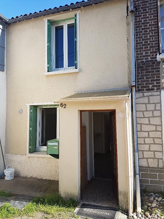 A vendre Maison à
OISSEL
(76350) A vendre Maison à
OISSEL
(76350)